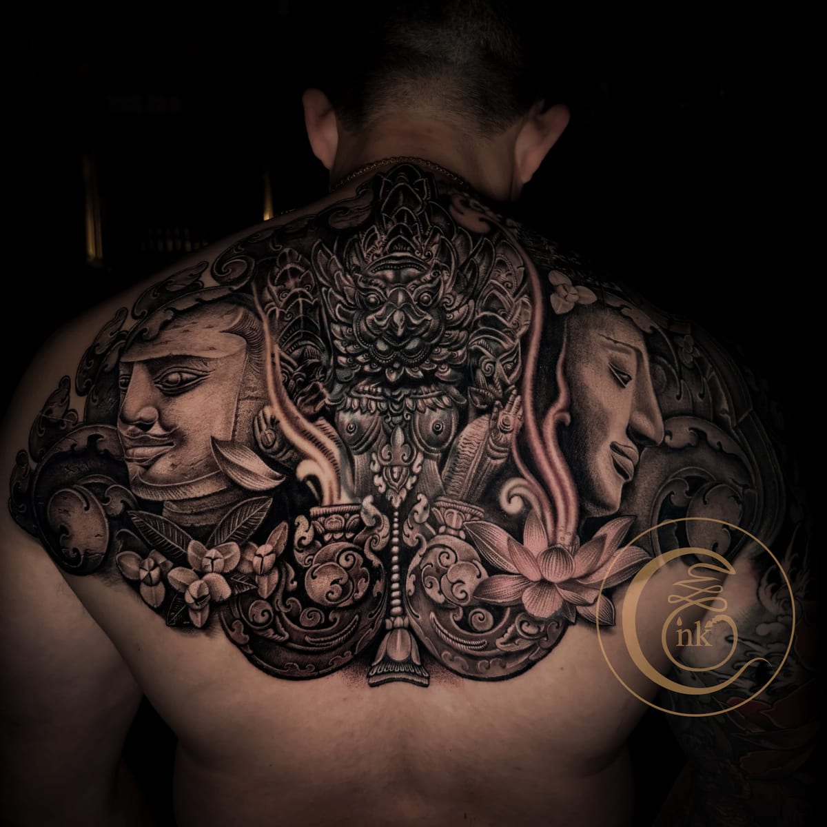 សាក់ពាក់កណ្តាលខ្នង — Half-Back Tattoo Design & Meaning